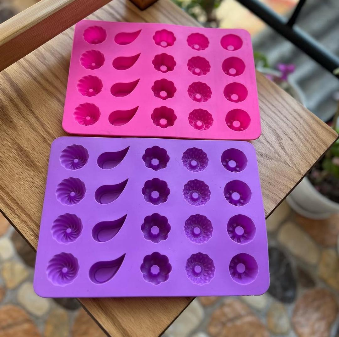 قالبت سیلیکونی مناسب انواع شکلات و حلوا